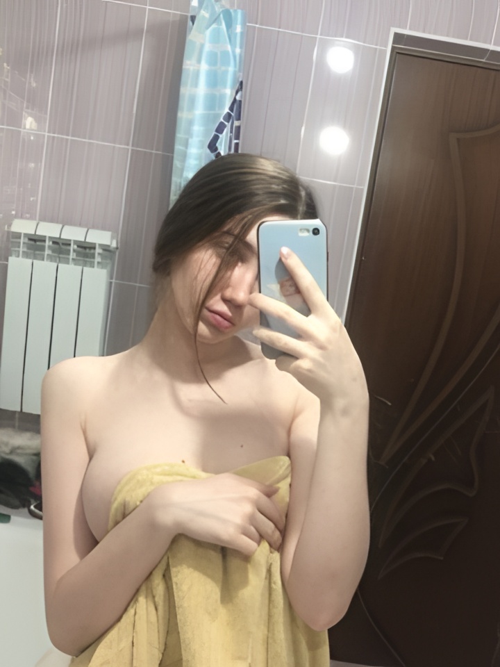 Амина привлекальеная девушка из Россошь цена от 2000 руб