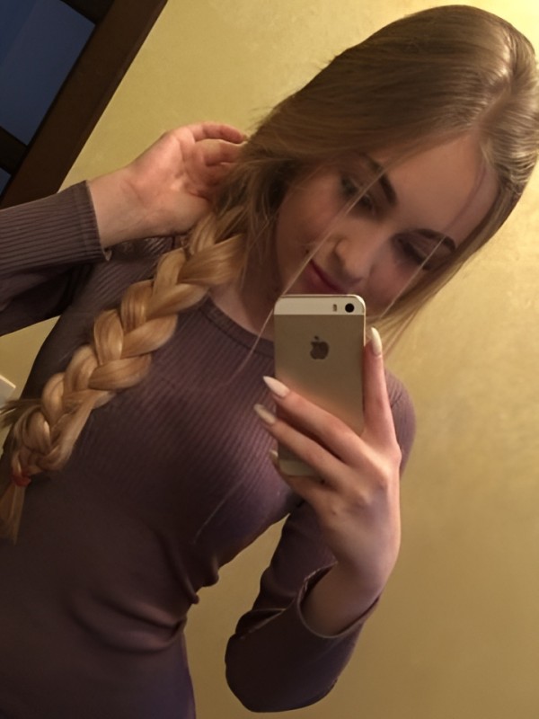 Мария привлекательная девушка из Россошь цена от 10000 руб